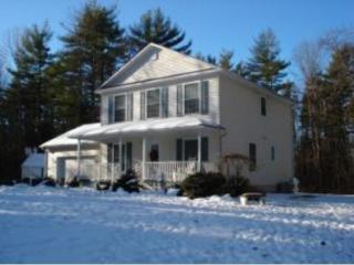 5 Fieldcrest Ct, Raymond, NH 03077-2480