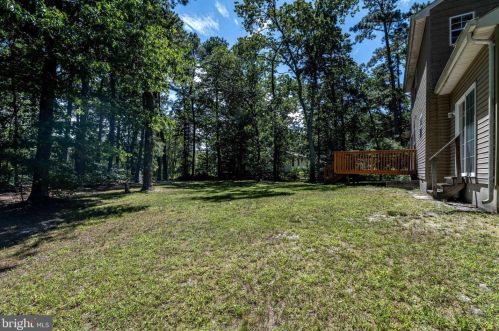 142 Split Rock Rd, Browns Mills NJ  08015-6542 exterior