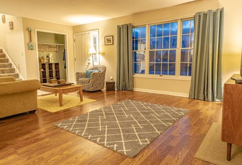 10641 Manor Dr, Dyer IN  46373-9119 exterior