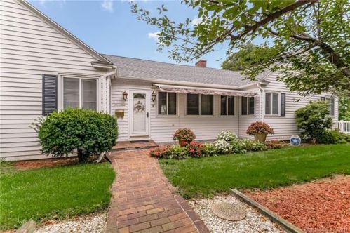 17 Moody St, Bristol CT  06010-4441 exterior