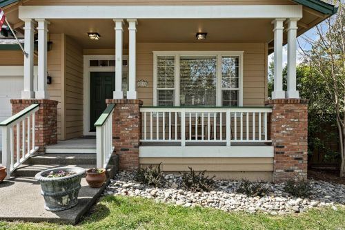 5743 Owls Nest Dr, Santa Rosa CA  95409-4350 exterior