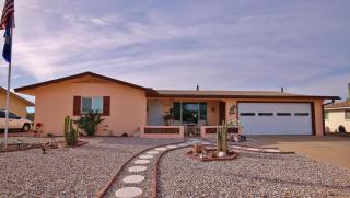 5857 Dodge St, Mesa, AZ 85205-6629