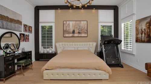 3825 Prado Del Trigo, Calabasas CA  91302-3638 exterior