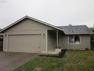 1308 4th St, Battle Ground, WA 98604-4639