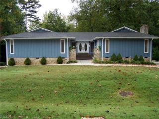 4502 Wild Oak Ln, Greensboro, NC 27406-9352