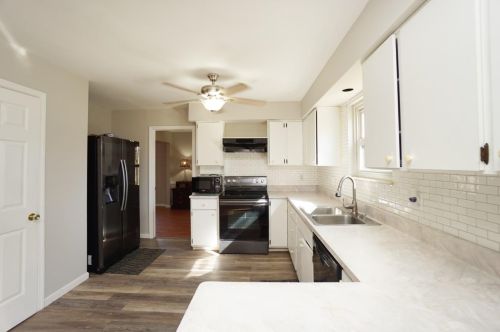 2 Kelly Ln, Milford OH  exterior