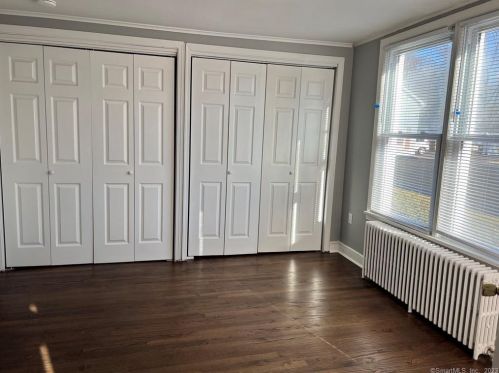 74 Cherry St, Milford CT  06460-3413 exterior