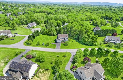 12020 Morningstar Pl, Lovettsville VA  20180-1925 exterior