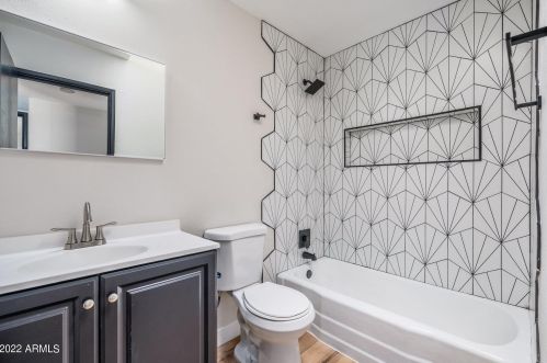 12431 30th Ave, Phoenix AZ  85029-2315 exterior