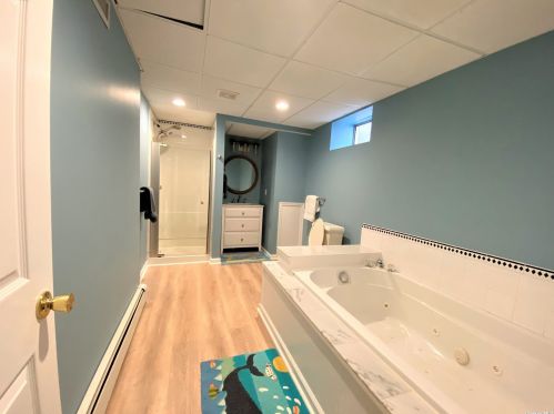 210 Northfield Ln, Southold NY  11971-3930 exterior