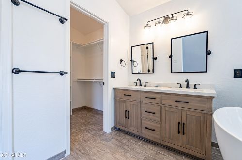 840 Gary Dr, Chandler, AZ 85225-1441