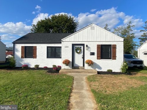 1314 Carlisle Rd, Camp Hill, PA 17011-6102