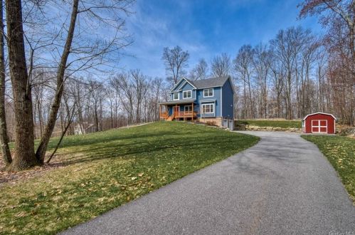 51 Restorative Ln, Middletown, NY 10940-7661