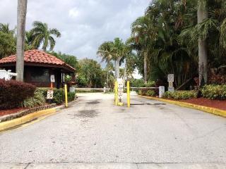 1010 204th Ter, Miami, FL 33179-2545