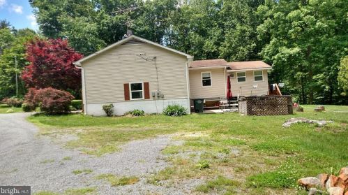 243 Stony Hill Rd, Fredericksburg VA  22406-4128 exterior