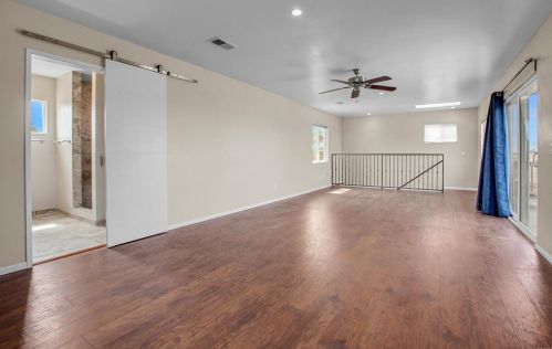 4223 Quapaw Ave, San Diego CA 92117-4525 exterior