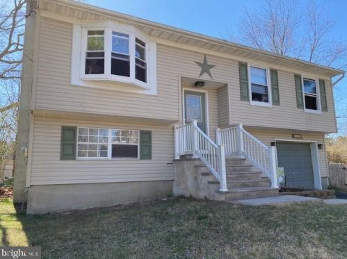 100 Sepulga Dr, Browns Mills, NJ 08015-6607
