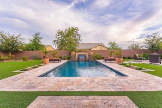2817 Red Oak St, Gilbert, AZ 85297-7687