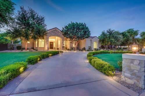 2534 Linda Ln, Gilbert, AZ 85234-1302