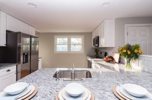 227 North St, Killingly CT  06239-1926 exterior