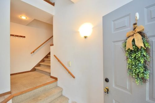 743 Cherokee Path, Lake Mills, WI 53551-9504