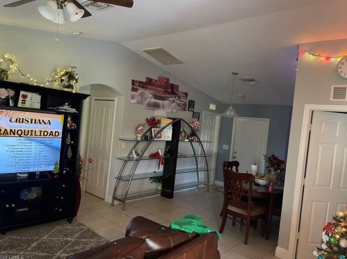 1133 Hightower Ave, Lehigh Acres, FL 33973-2660