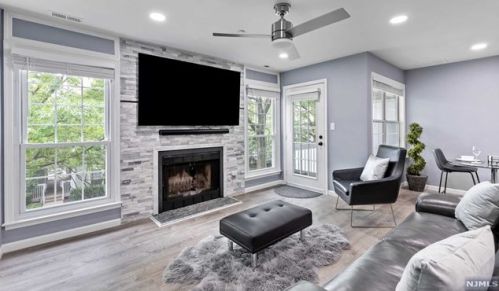 14 Cliff Dr, Englewood NJ  07631-5058 exterior