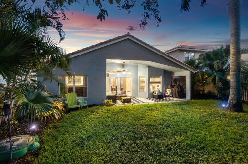 15091 Corby Ct, West Palm Beach, FL 33414-8372