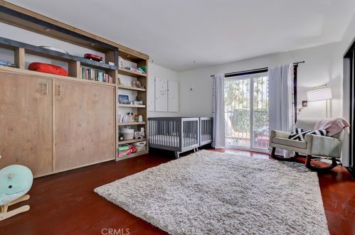 220 Beryl St, Redondo Beach CA  90277-2111 exterior