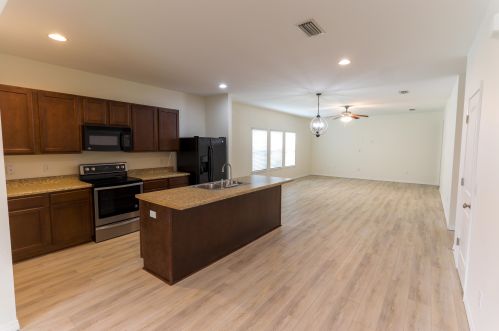 62 Nelly St, Freeport FL  32439-7615 exterior