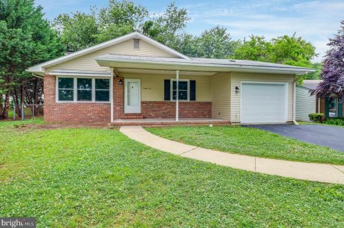 96 Royal Grant Way, Dover DE  19901-6124 exterior