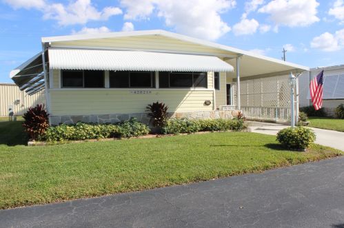 42021 Jima Bay, Boynton Beach, FL 33436-1951
