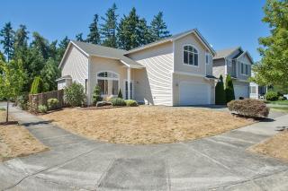 12608 117th Avenue Ct, Puyallup, WA 98374-4071
