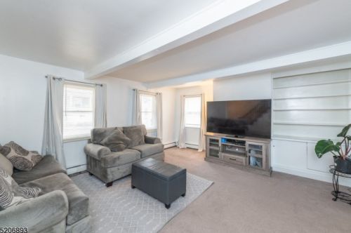 33 Hamilton St, Fredon NJ  07860-1803 exterior