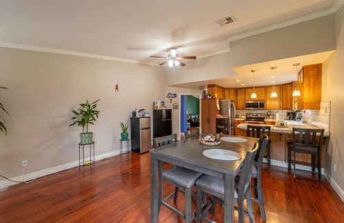 233 O St, Lathrop CA  95330-9661 exterior