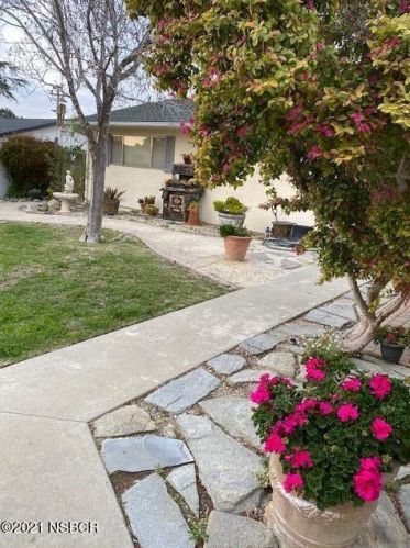 557 Shirley Ln, Santa Maria, CA 93455-3246