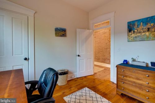 721 Orange St, Lancaster PA  17602-3118 exterior