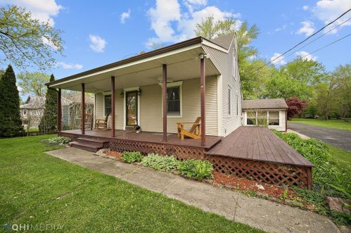 1547 Magnolia Ave, Dyer, IN 46311-1630