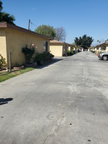5223 Santa Ana St, Bell, CA 90201-6023