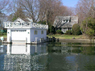 282 Cleverdale Rd, Glens Falls, NY 12804-6729