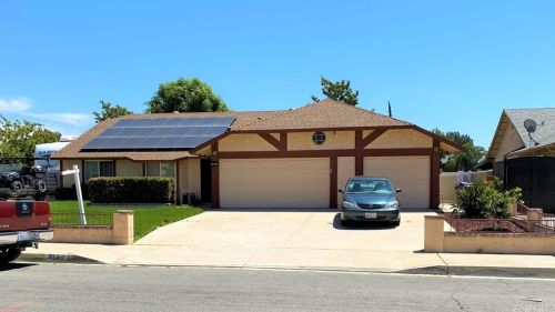 853 Wisteria Ave, Rialto, CA 92376-3820