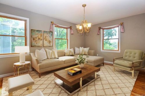 175 Ramona Ct, Yorktown Hgts NY  10598-3318 exterior