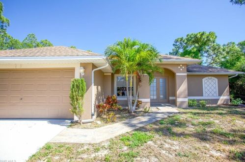 4018 36th St, Lehigh Acres, FL 33976-4128