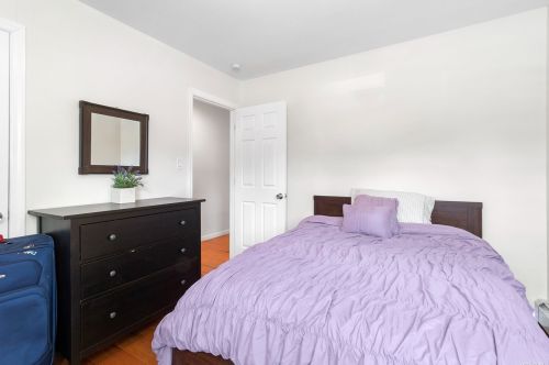 8 Newton Pl, Roosevelt NY  11575-2226 exterior