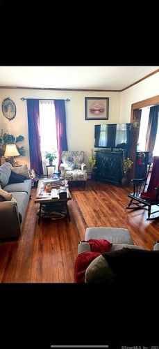 56 Greene Ave, Norwich, CT 06360-4304