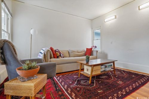 488 41 St, Oakland CA 94609-2466 exterior