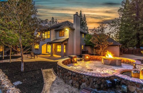 90 Wild Oak Ct, Danville CA  94506-4546 exterior