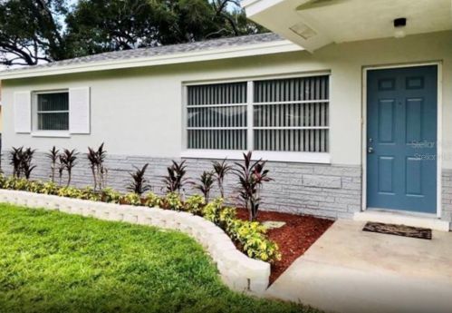 9952 56th Pl, Saint Petersburg FL  33708-3426 exterior