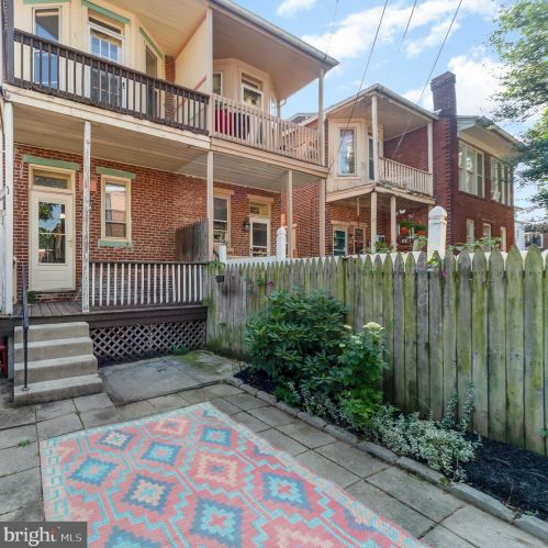 1906 3rd St, Harrisburg PA  17102-1855 exterior