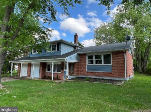 923 Woodcrest Dr, Dover, DE 19904-2442